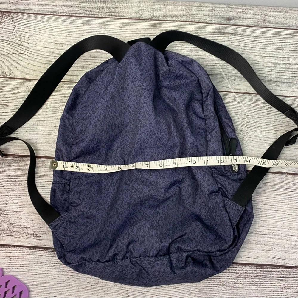 Ivivva By Lululemon Blue & Black Speckled Light Weight Backpack